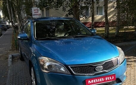 KIA cee'd I рестайлинг, 2010 год, 690 000 рублей, 1 фотография