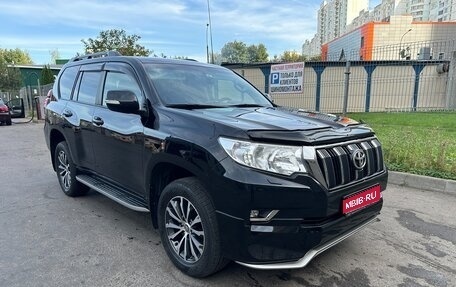 Toyota Land Cruiser Prado 150 рестайлинг 2, 2018 год, 4 600 000 рублей, 1 фотография