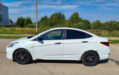 Hyundai Solaris II рестайлинг, 2012 год, 550 000 рублей, 1 фотография