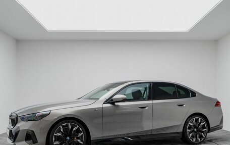 BMW 5 серия, 2024 год, 8 990 000 рублей, 1 фотография