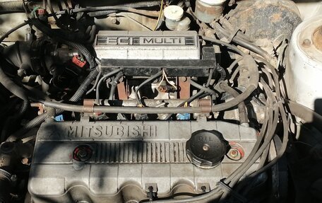 Mitsubishi Galant VIII, 1991 год, 100 000 рублей, 4 фотография