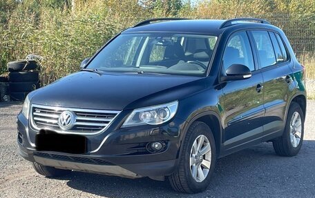 Volkswagen Tiguan I, 2011 год, 990 000 рублей, 2 фотография