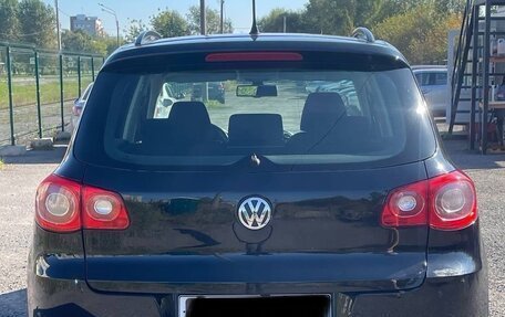 Volkswagen Tiguan I, 2011 год, 990 000 рублей, 6 фотография