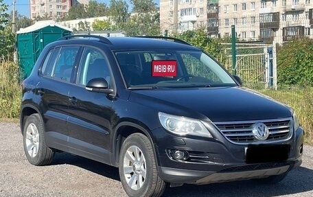 Volkswagen Tiguan I, 2011 год, 990 000 рублей, 3 фотография