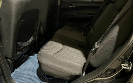 SsangYong Kyron I, 2012 год, 800 000 рублей, 17 фотография