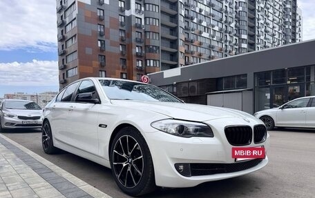 BMW 5 серия, 2013 год, 2 000 000 рублей, 2 фотография