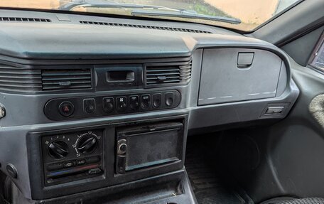 SsangYong Istana, 1999 год, 220 000 рублей, 5 фотография