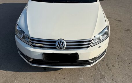 Volkswagen Passat B7, 2012 год, 800 000 рублей, 1 фотография