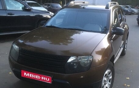 Renault Duster I рестайлинг, 2015 год, 900 000 рублей, 1 фотография