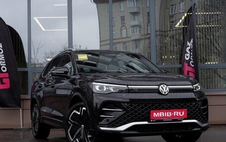 Volkswagen Tiguan, 2024 год, 4 750 000 рублей, 8 фотография