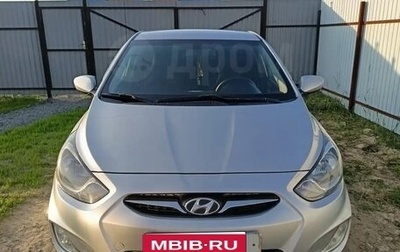 Hyundai Solaris II рестайлинг, 2011 год, 560 000 рублей, 1 фотография