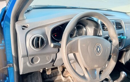 Renault Logan II, 2014 год, 650 000 рублей, 4 фотография