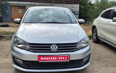 Volkswagen Polo VI (EU Market), 2018 год, 1 250 000 рублей, 1 фотография