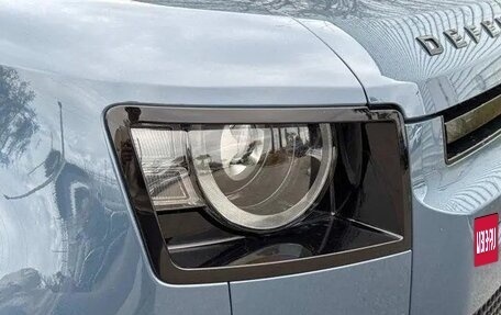 Land Rover Defender II, 2025 год, 9 700 000 рублей, 16 фотография