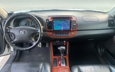 Toyota Camry V40, 2003 год, 750 000 рублей, 1 фотография