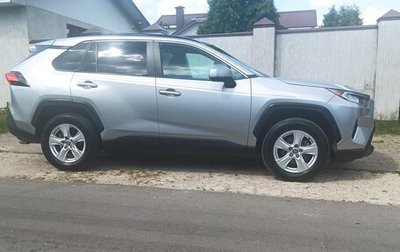 Toyota RAV4, 2021 год, 2 700 000 рублей, 1 фотография