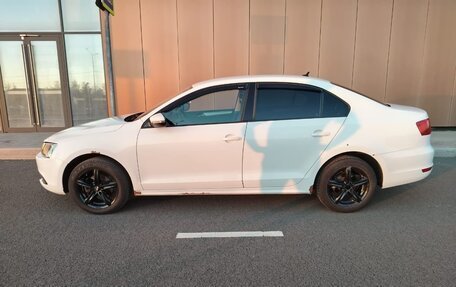 Volkswagen Jetta VI, 2013 год, 670 000 рублей, 4 фотография