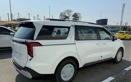 KIA Carnival, 2025 год, 6 500 000 рублей, 3 фотография