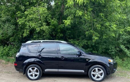 Mitsubishi Outlander III рестайлинг 3, 2008 год, 869 000 рублей, 5 фотография