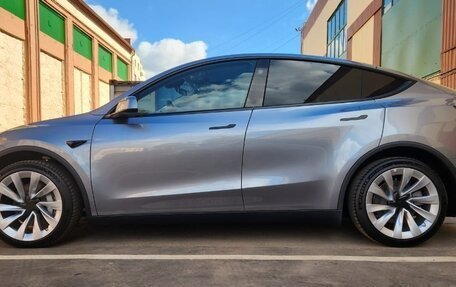 Tesla Model Y I, 2025 год, 6 690 000 рублей, 4 фотография