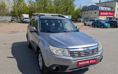 Subaru Forester, 2010 год, 750 000 рублей, 1 фотография