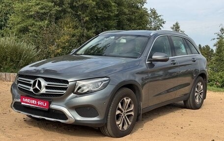 Mercedes-Benz GLC, 2018 год, 3 300 000 рублей, 1 фотография