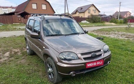 Chevrolet Niva I рестайлинг, 2017 год, 785 000 рублей, 1 фотография