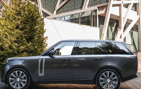 Land Rover Range Rover IV рестайлинг, 2022 год, 14 500 000 рублей, 4 фотография