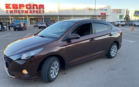 Hyundai Solaris II рестайлинг, 2021 год, 1 550 000 рублей, 6 фотография