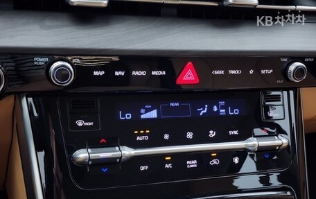 KIA Carnival, 2022 год, 3 350 000 рублей, 7 фотография