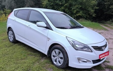 Hyundai Solaris II рестайлинг, 2014 год, 1 350 000 рублей, 5 фотография
