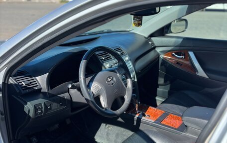 Toyota Camry, 2009 год, 880 000 рублей, 9 фотография