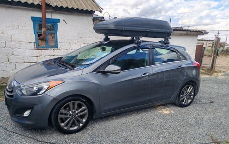 Hyundai Elantra V, 2015 год, 1 600 000 рублей, 2 фотография