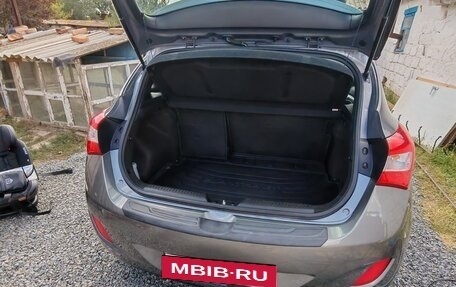 Hyundai Elantra V, 2015 год, 1 600 000 рублей, 10 фотография