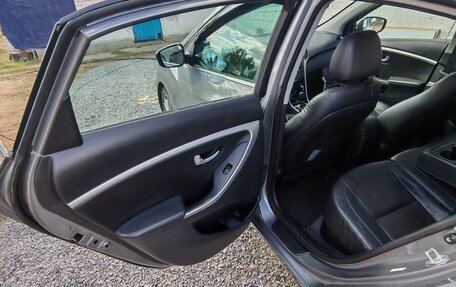 Hyundai Elantra V, 2015 год, 1 600 000 рублей, 19 фотография