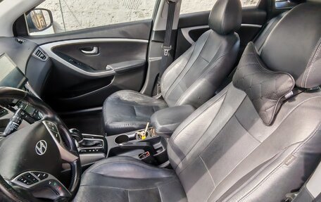 Hyundai Elantra V, 2015 год, 1 600 000 рублей, 24 фотография