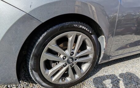 Hyundai Elantra V, 2015 год, 1 600 000 рублей, 29 фотография