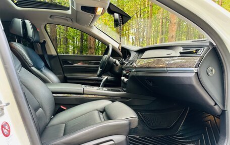 BMW 7 серия, 2012 год, 2 380 000 рублей, 25 фотография