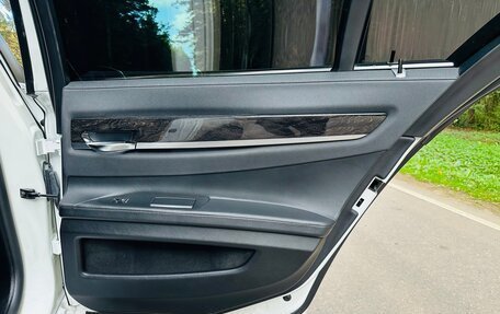 BMW 7 серия, 2012 год, 2 380 000 рублей, 31 фотография