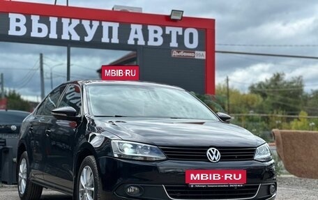 Volkswagen Jetta VI, 2014 год, 859 000 рублей, 2 фотография