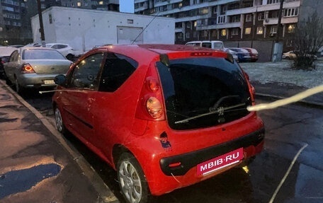 Peugeot 107 I рестайлинг, 2009 год, 400 000 рублей, 3 фотография