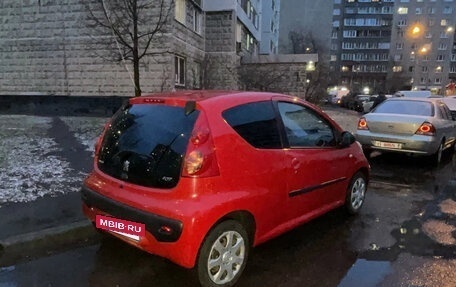 Peugeot 107 I рестайлинг, 2009 год, 400 000 рублей, 4 фотография