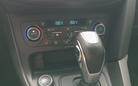 Ford Focus III, 2015 год, 1 080 000 рублей, 10 фотография