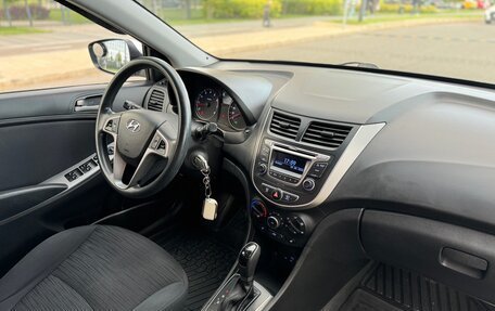 Hyundai Solaris II рестайлинг, 2014 год, 945 000 рублей, 5 фотография