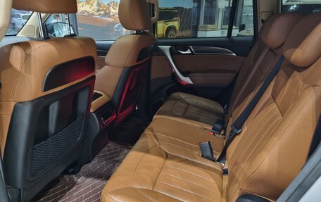 Haval H9 I рестайлинг, 2016 год, 1 550 000 рублей, 10 фотография