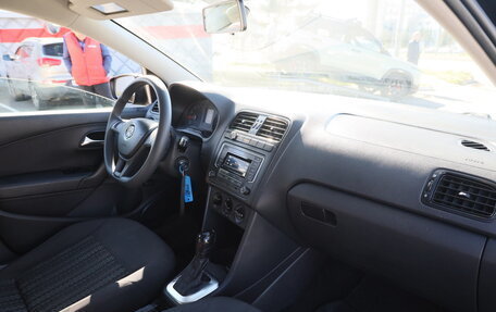 Volkswagen Polo VI (EU Market), 2019 год, 797 400 рублей, 19 фотография