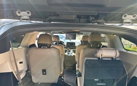 Toyota Sienna, 2022 год, 3 950 000 рублей, 21 фотография