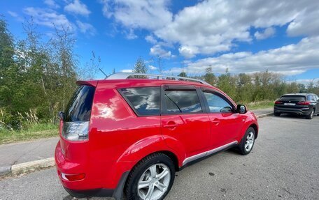 Mitsubishi Outlander III рестайлинг 3, 2007 год, 650 000 рублей, 8 фотография