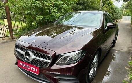 Mercedes-Benz E-Класс, 2018 год, 3 600 000 рублей, 3 фотография