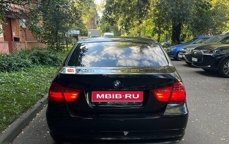 BMW 3 серия, 2011 год, 1 350 000 рублей, 2 фотография